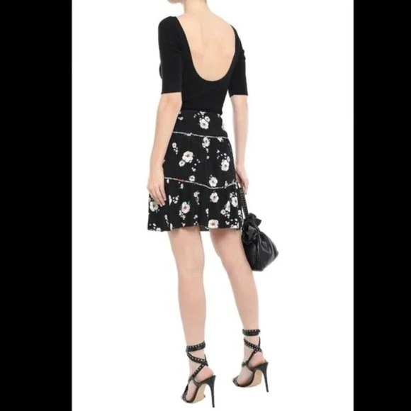 NEW BA&SH Bia floral print crepe mini skirt - Picture 3 of 13
